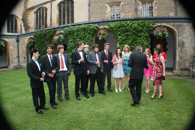 618x404 pixels (67K)